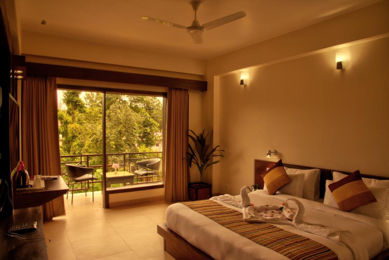 The Palm Resort-Luxuria Nainital Εξωτερικό φωτογραφία