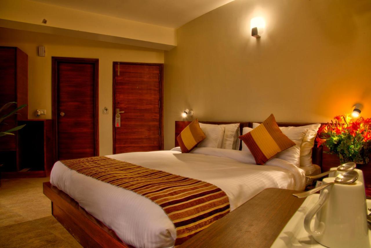 The Palm Resort-Luxuria Nainital Εξωτερικό φωτογραφία