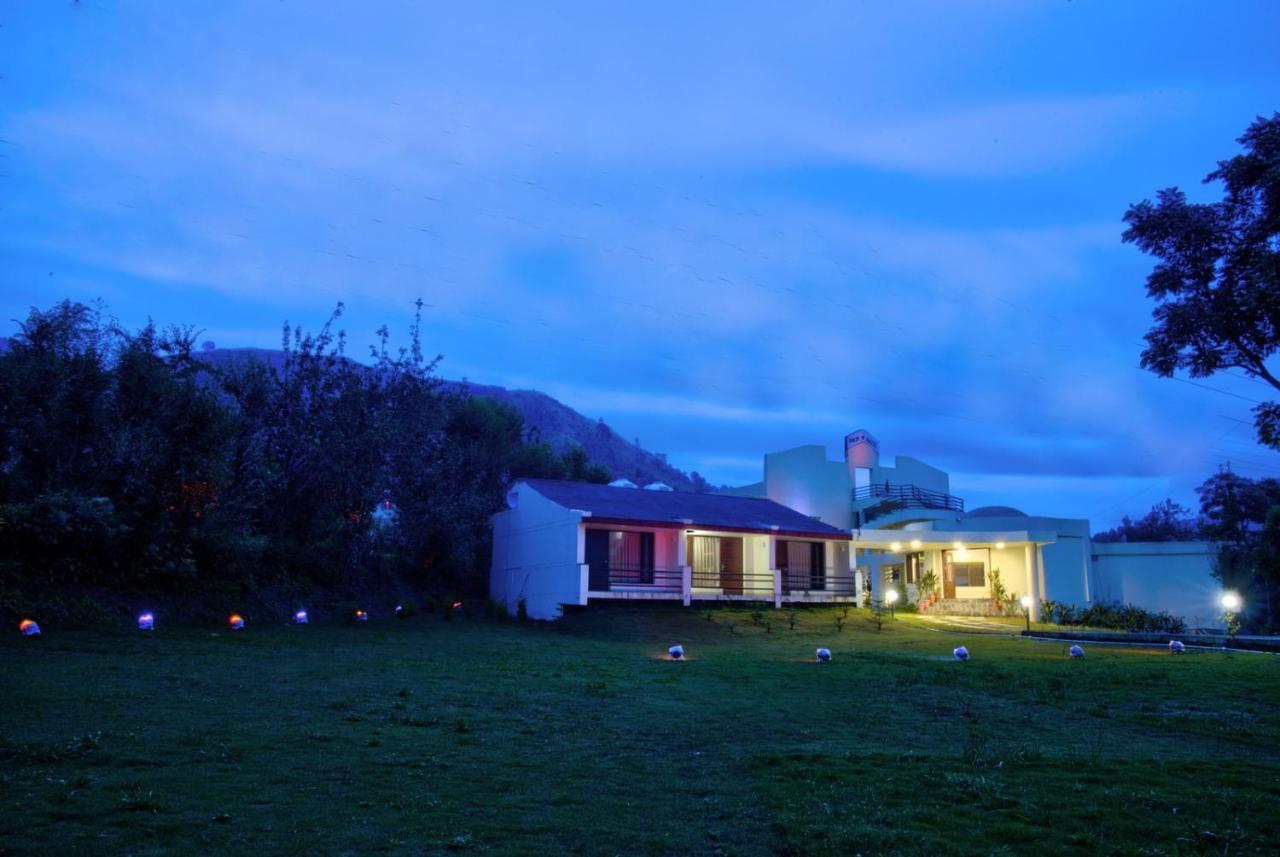 The Palm Resort-Luxuria Nainital Εξωτερικό φωτογραφία